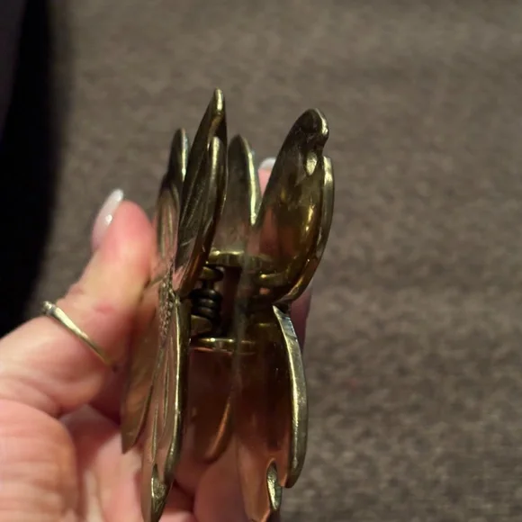 Brass Dogwood Flower MCM Paperweight Clip - Picture 3 of 4